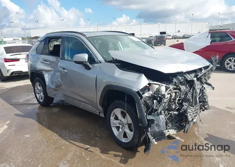 2019 Toyota Rav4 Xle z USA, uszkodzony, nr VIN 2T3W1RFV8KW004942